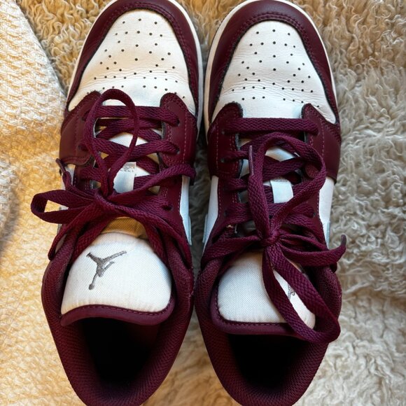 Air Jordan 1 Low GS Cherrywood Red Size Youth 5.5 - Picture 2 of 8